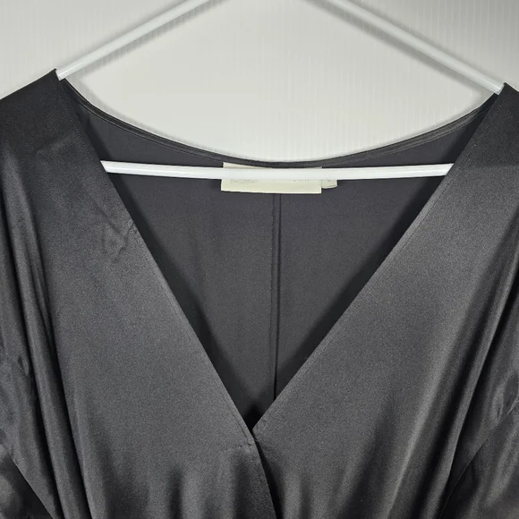 Michelle Mason Wide-Neck Faux Wrap Mini Dress In Black 100% Silk Deep V Neck 6 - Picture 6 of 14